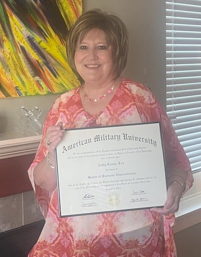 Cathy-Diploma Cathy with diploma